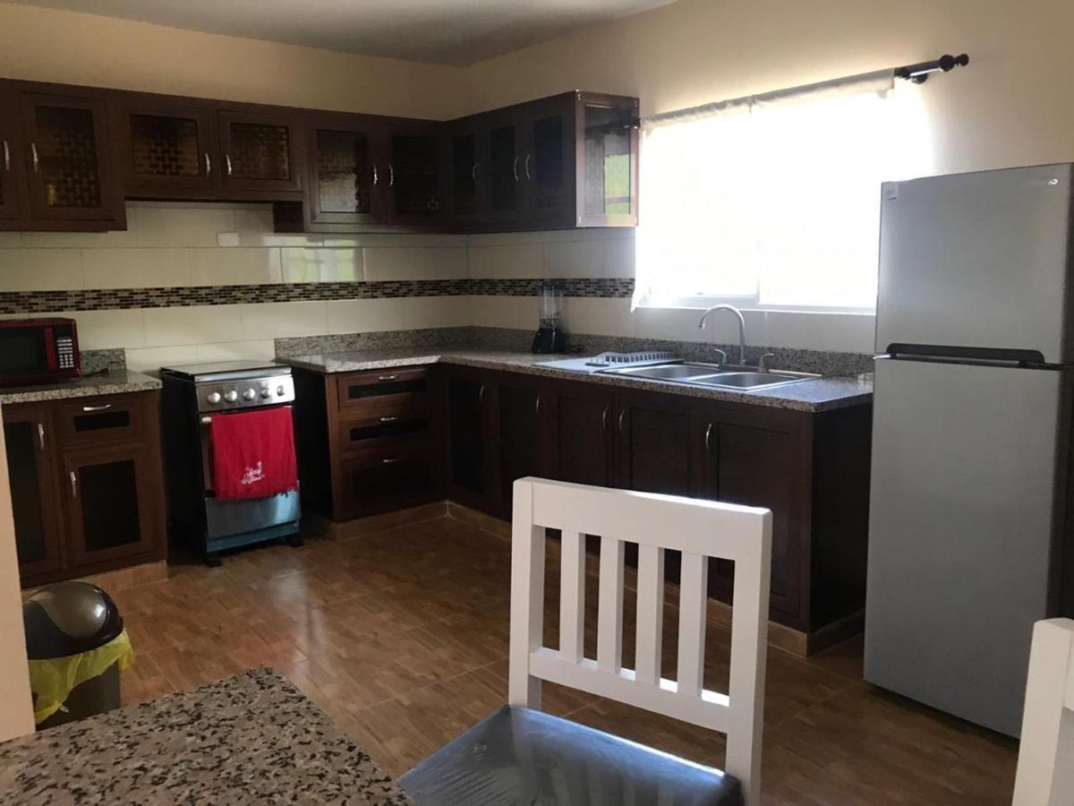 2 Queen Bed Apartment With Smart Tv ,Wifi Y Luz Las 24 Horas Jarabacoa Buitenkant foto