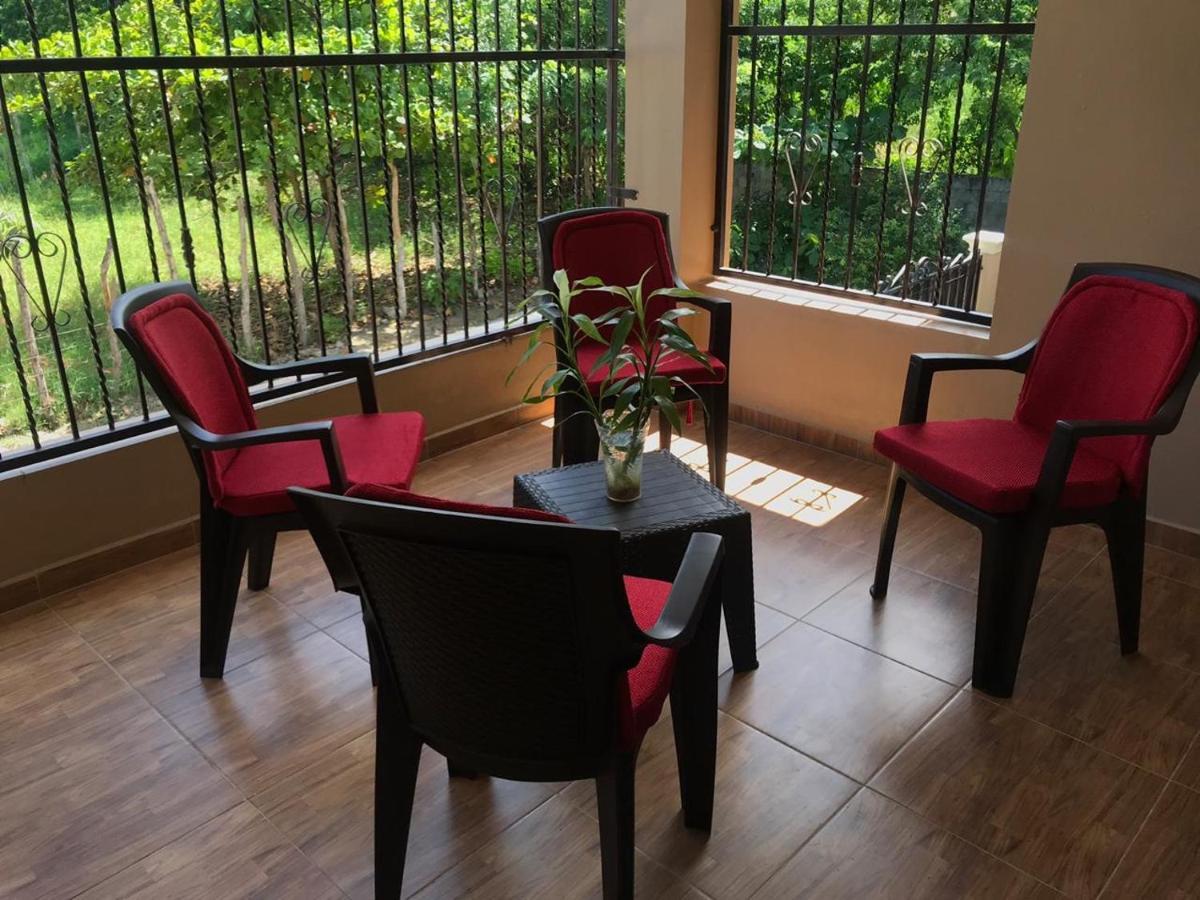 2 Queen Bed Apartment With Smart Tv ,Wifi Y Luz Las 24 Horas Jarabacoa Buitenkant foto