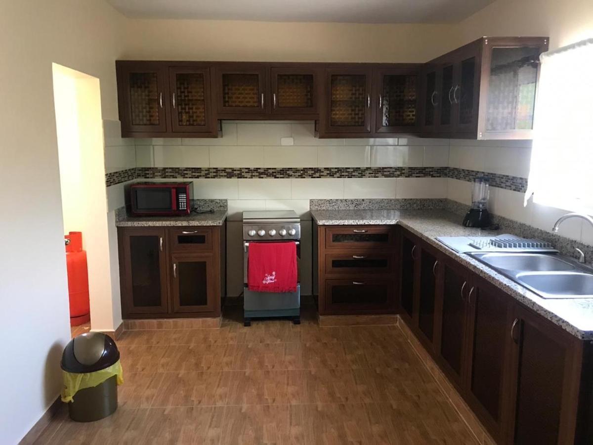 2 Queen Bed Apartment With Smart Tv ,Wifi Y Luz Las 24 Horas Jarabacoa Buitenkant foto